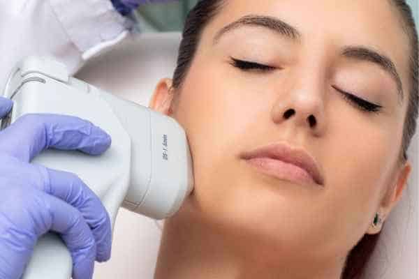 Who is the Ideal Candidate for HIFU Treatment Bracknell?